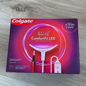 Colgate Optic White ComfortFit LED Teeth Whitening Kit
